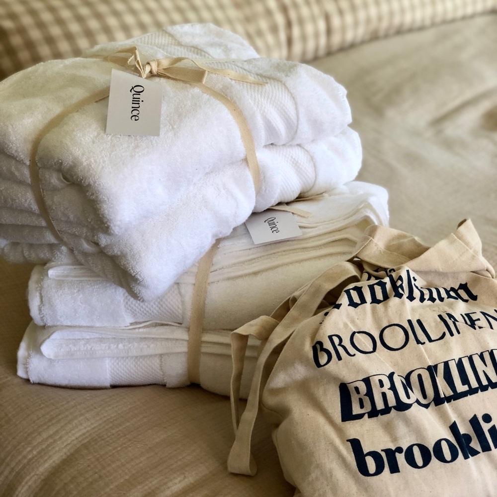 New Quince Super Blush Bath Towels (4) & Including 2 Brooklinen Hand Towels free